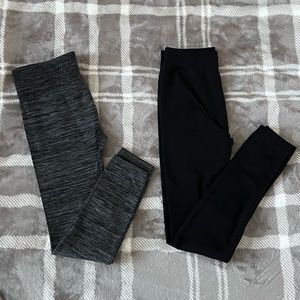 Set of 2 Thick Warm Leggings - size small